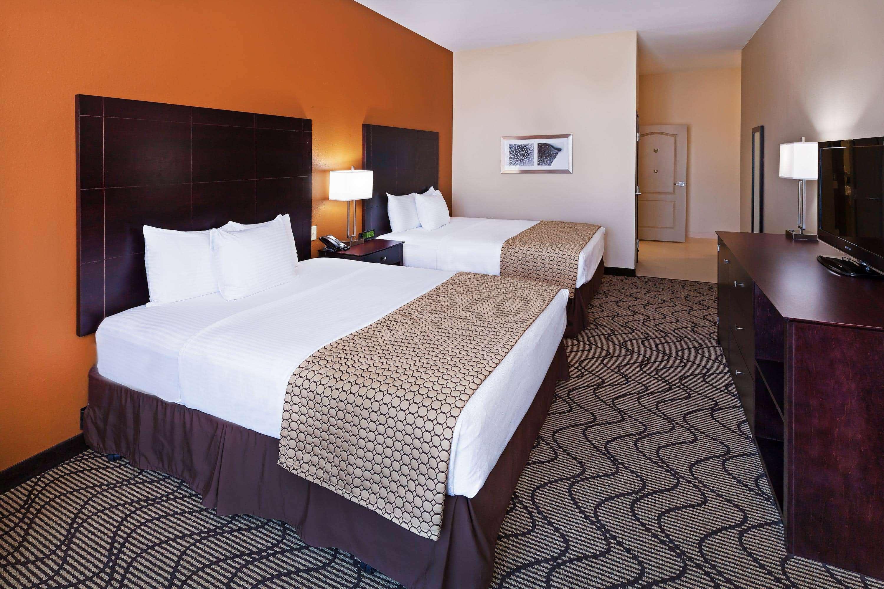 La Quinta By Wyndham Marshall Buitenkant foto