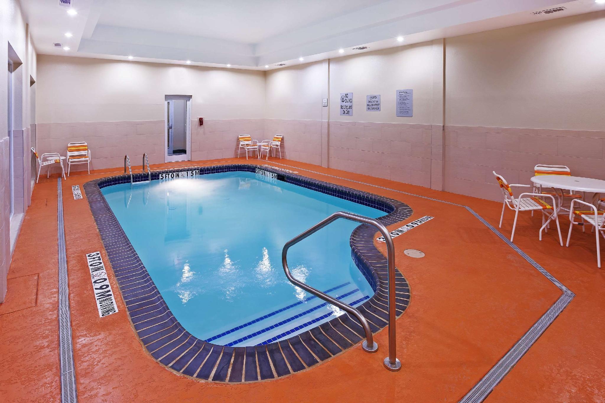 La Quinta By Wyndham Marshall Buitenkant foto