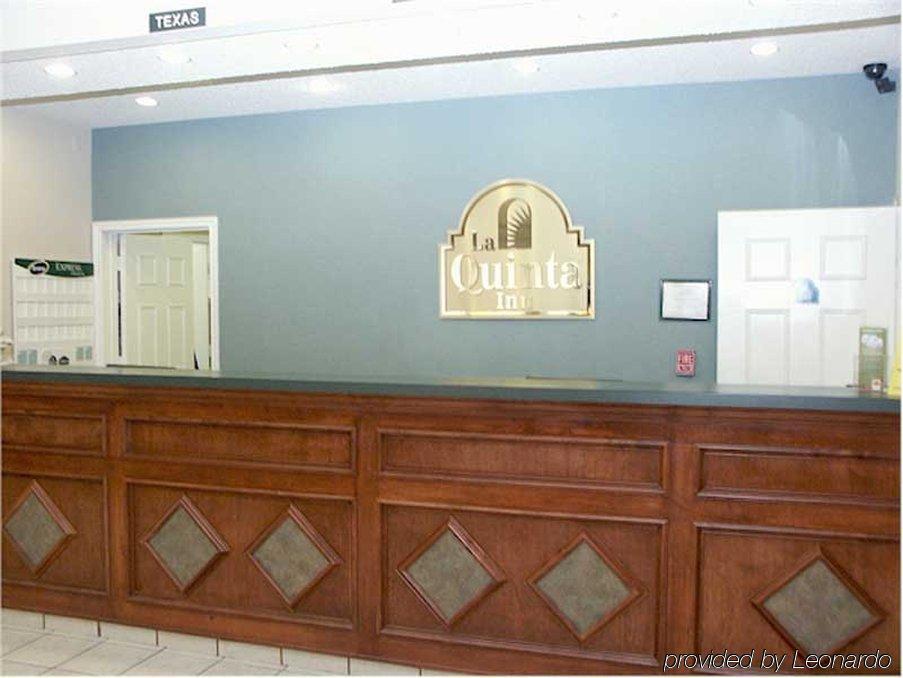 La Quinta By Wyndham Marshall Buitenkant foto