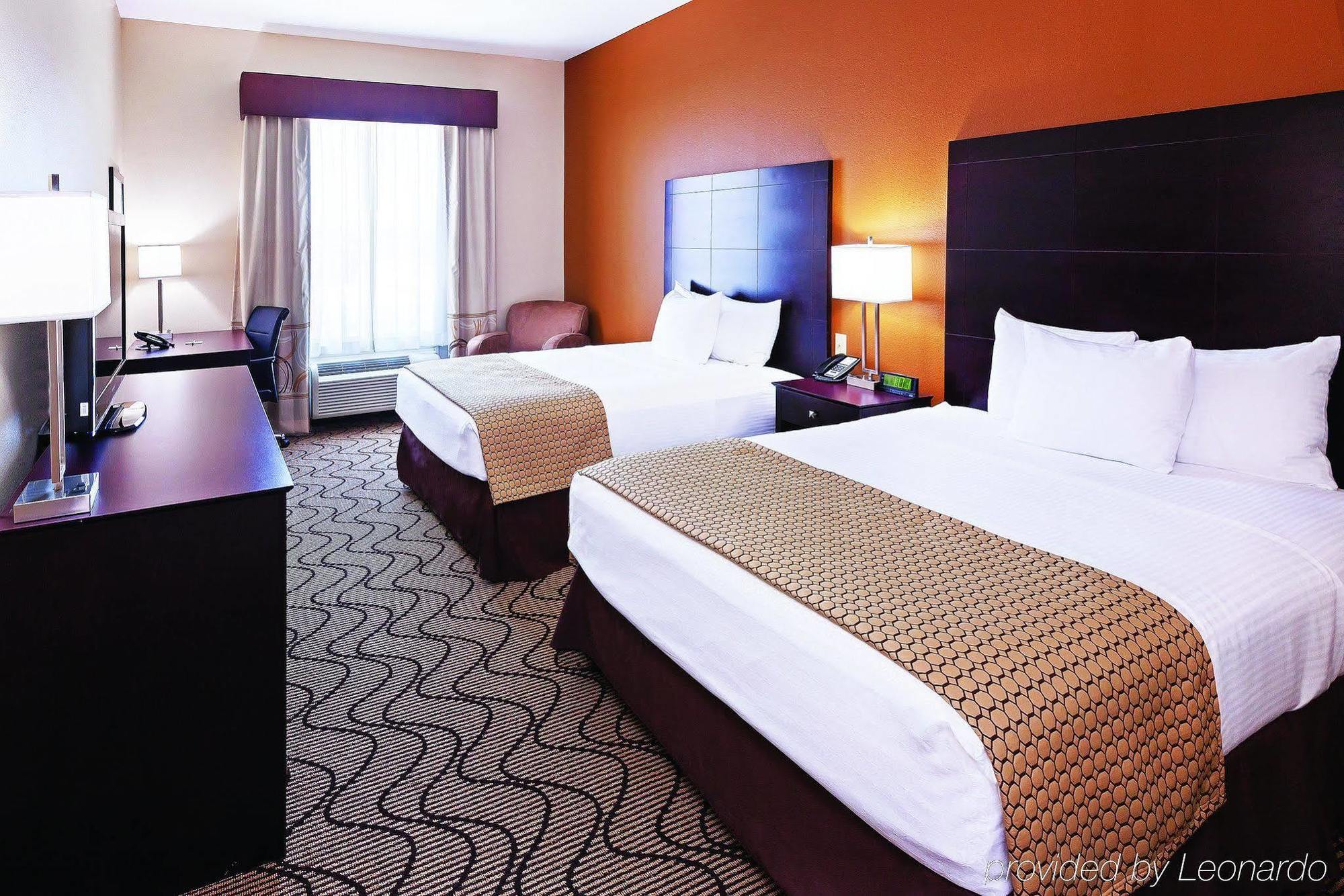 La Quinta By Wyndham Marshall Buitenkant foto